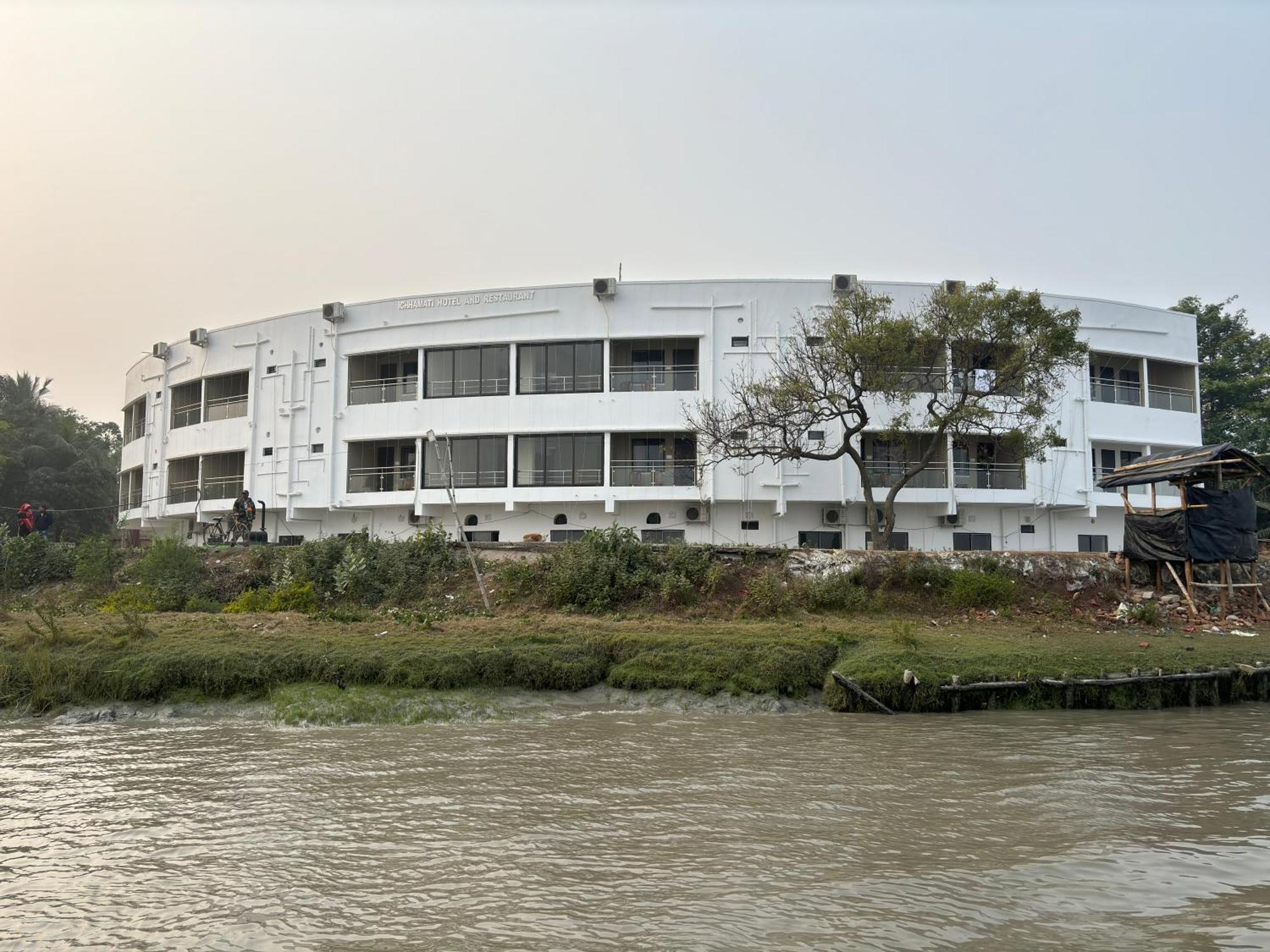 Ichhamati Hotel And Restaurant Hasnabad المظهر الخارجي الصورة